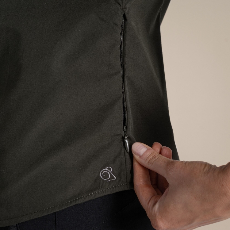 (クラグホッパーズ) Craghoppers レディース Expert Kiwi 長袖シャツ トップス RW8133 (ブラック) Expert Womens Kiwi Long Sleeved Shirt - Dark Cedar Green