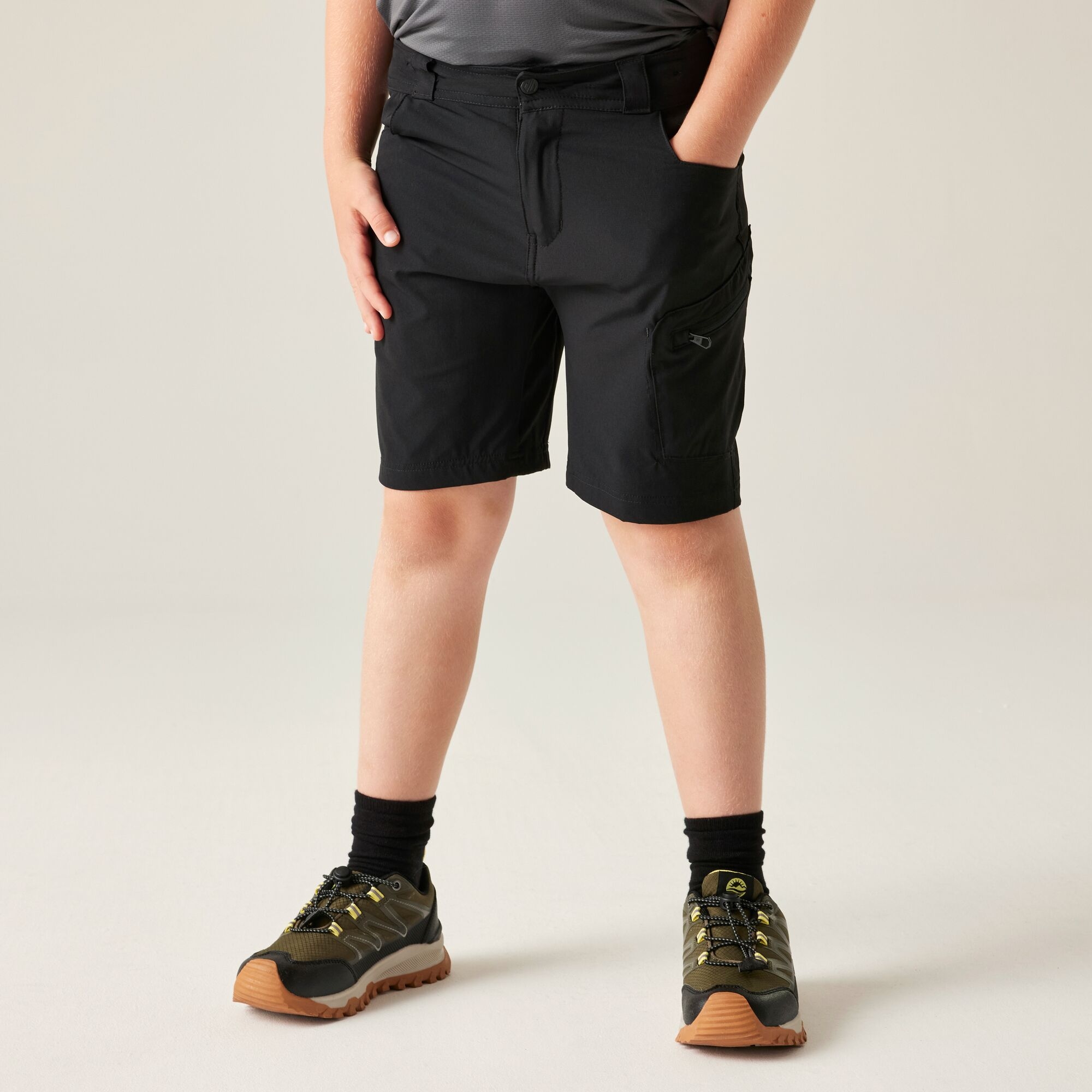 Dare 2B Unisex Kids Black Kids’ Reprise Iii Multipocket Shorts Size: 11-12 Years