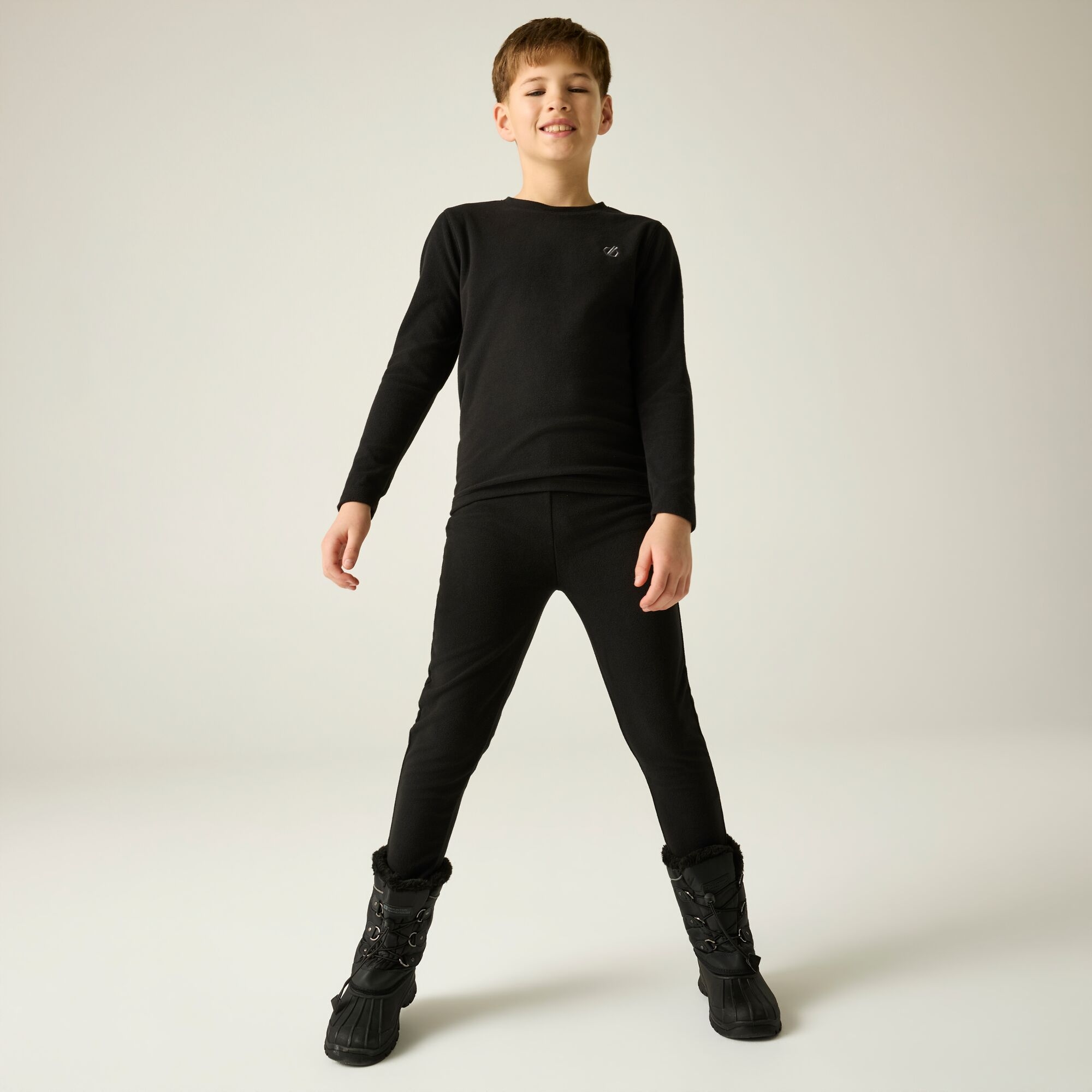 Dare 2B Kids’ Thermal Baselayer Set - Black Size 14 Years - Image 2