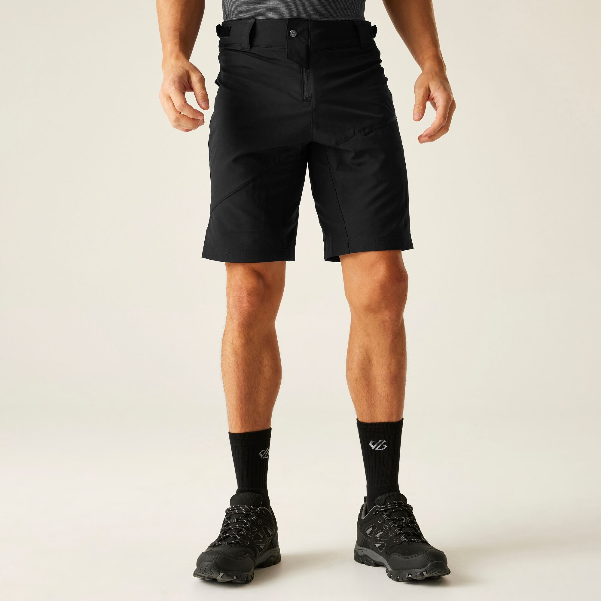 Dare 2B Men's Black Duration Shorts Size: 30