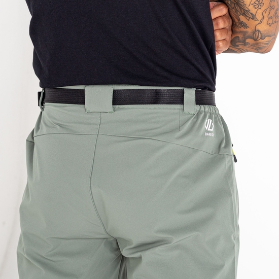 Tuned In Pro Homme Short léger Vert