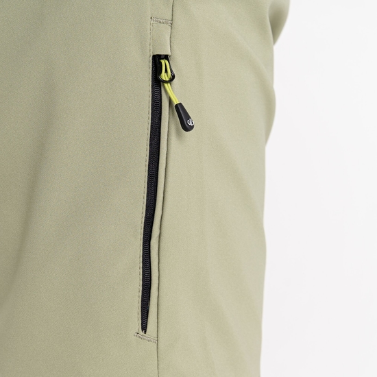 Tuned In Pro Homme Short léger Vert