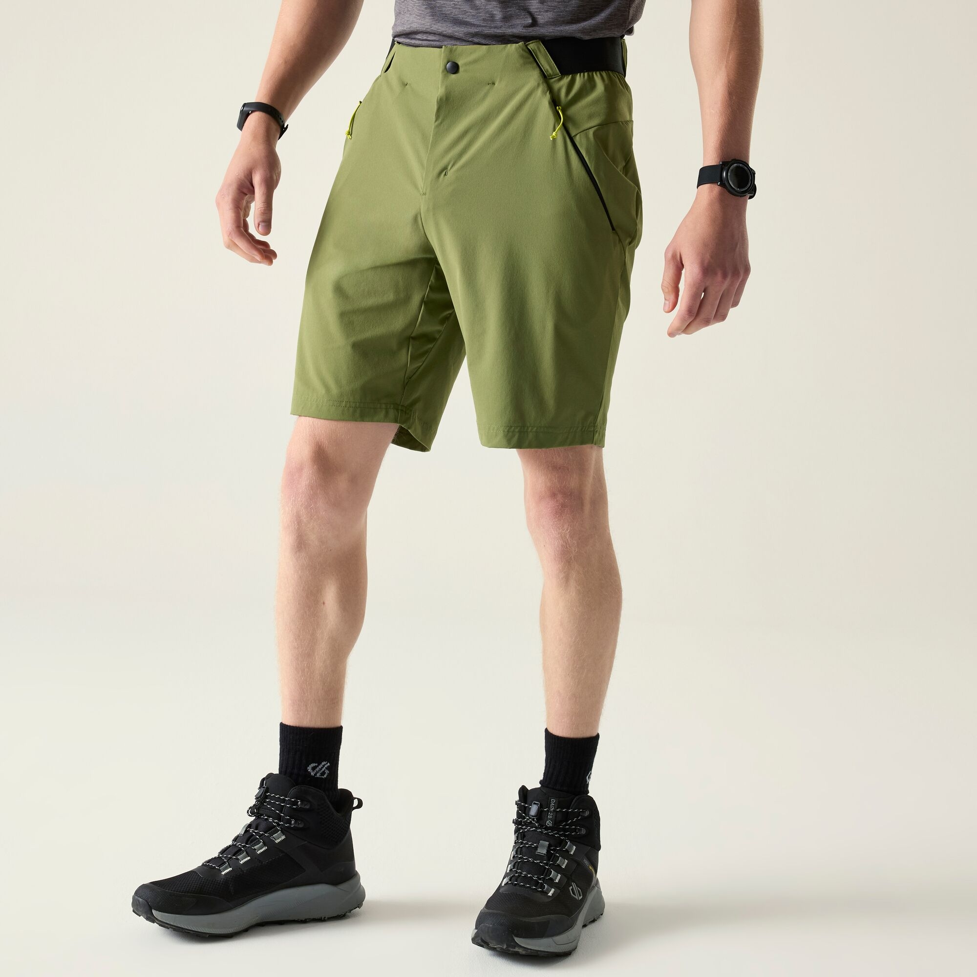Dare 2B Men's Green Torrek Lite Shorts Size: 38