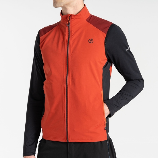 Men's Lattitudinal II Vest Tuscan Red Black