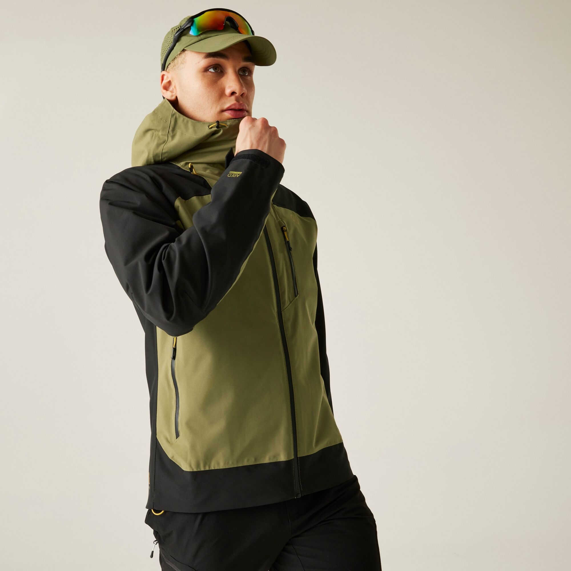 Dare2b Men's Torrek Ii Waterproof Jacket: : :, Co Martini Olive/Black Small - Outdoor Action - Image 2