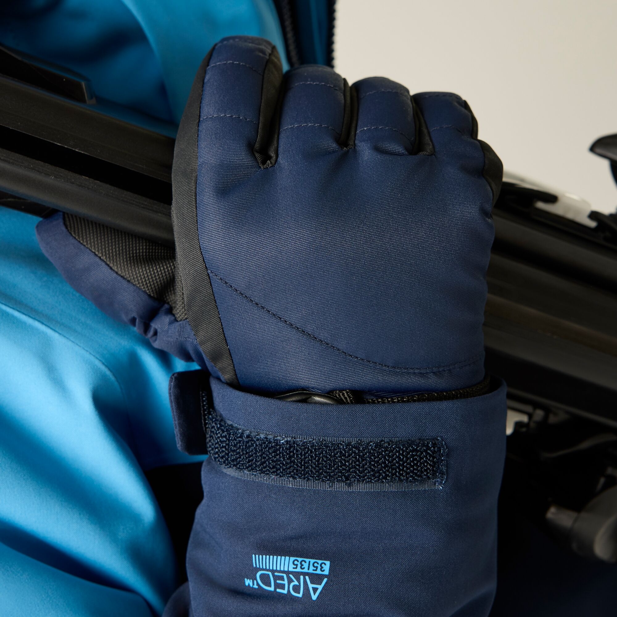 Dare 2b Women's Dash Gloves in Navy | Size: Medium - Image 5