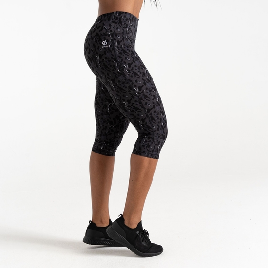 Women's Influential 3/4 Gym Leggings Black Dash Print