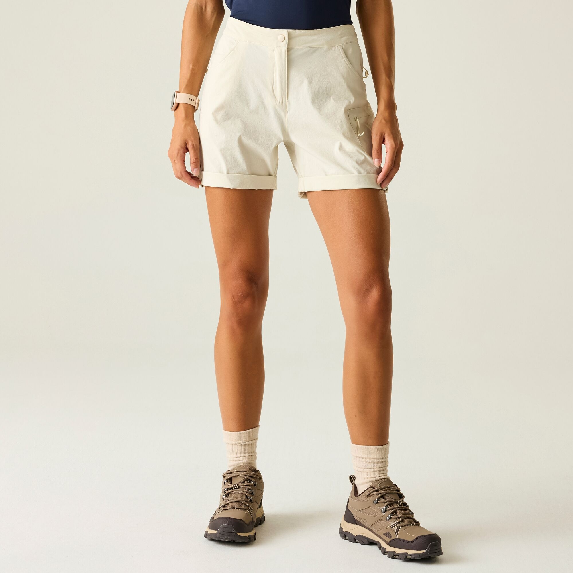 Dare 2B Women's White Melodic Iii Walking Shorts Size: 18