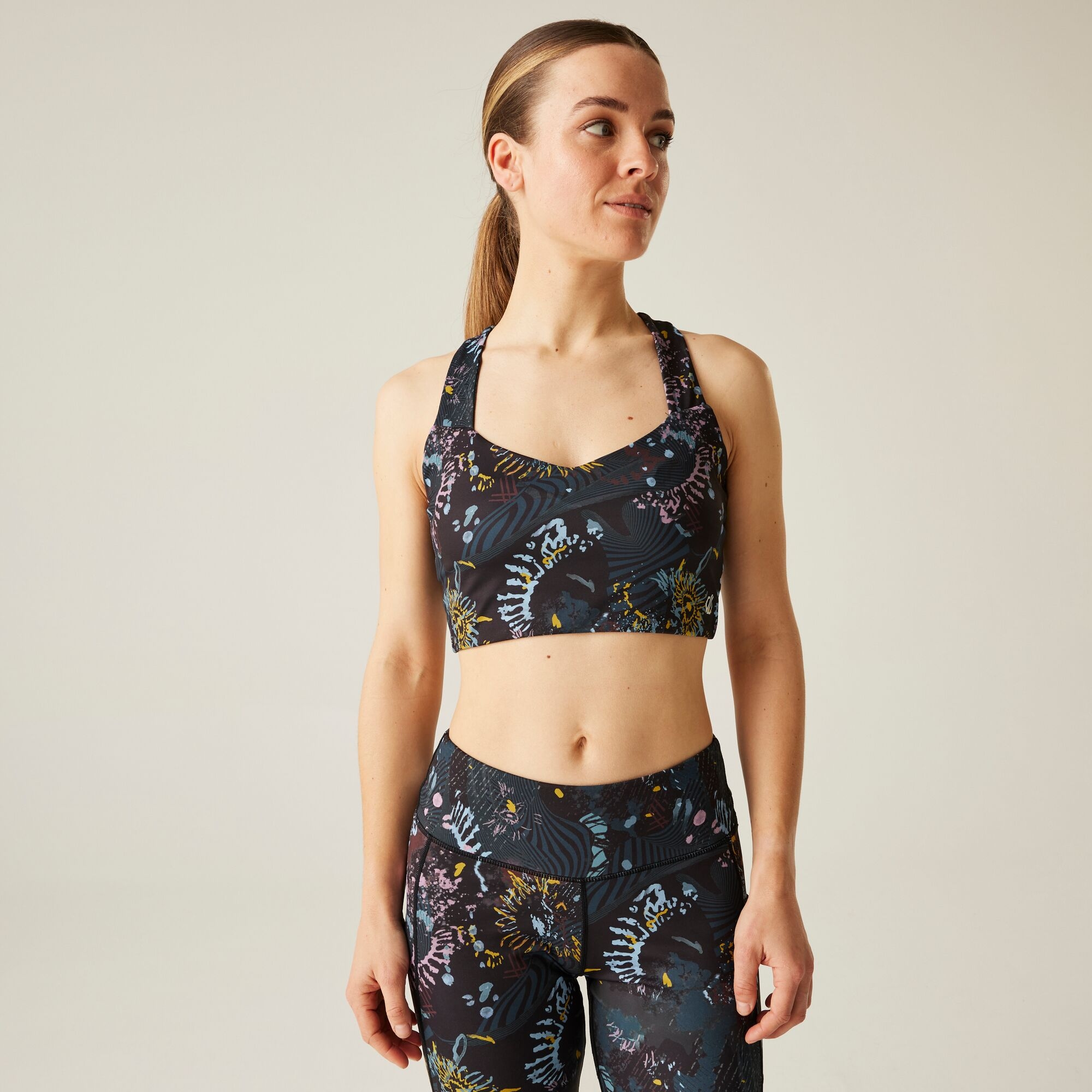 Dare 2B Women's Black Swift Iii Sports Bra Size: S