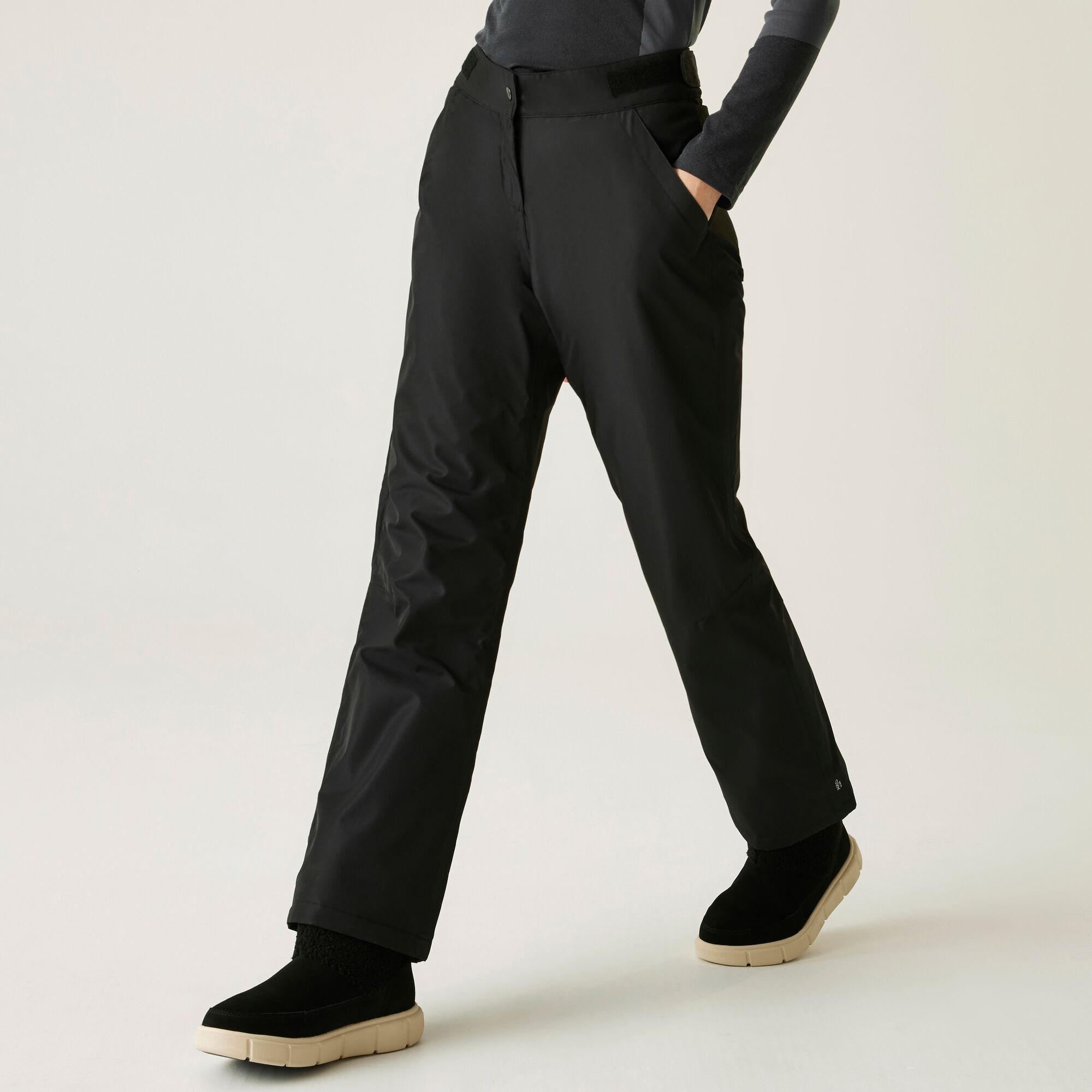 Dare 2b Women's Fully Lined Rove Waterproof Insulated Ski Pants Black, Size: 10