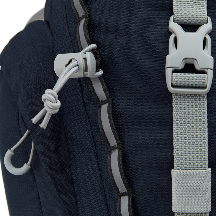 Regatta survivor iii 35l on sale