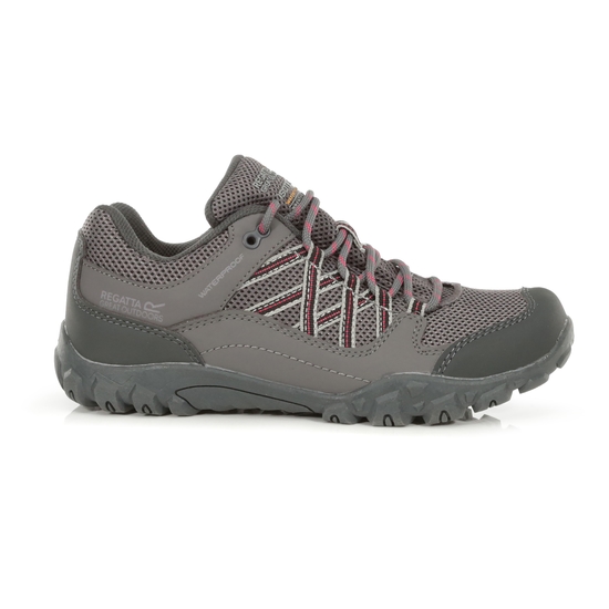 Women's Edgepoint III Waterproof Low Walking Shoes Granite