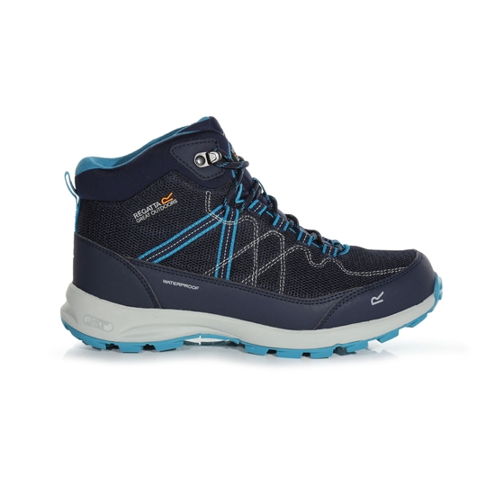 Regatta samaris mid new arrivals