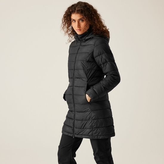 Starler Femme Veste de marche legere chaude matelassee a capuche Noir Regatta FR