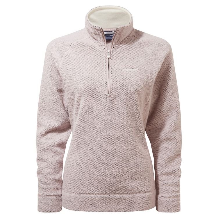 Sink into the luxurious softness of this cosy half zip fleece top when temperatures cool. Ambra s